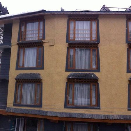 Swiss Wood Hotel Manāli Kültér fotó